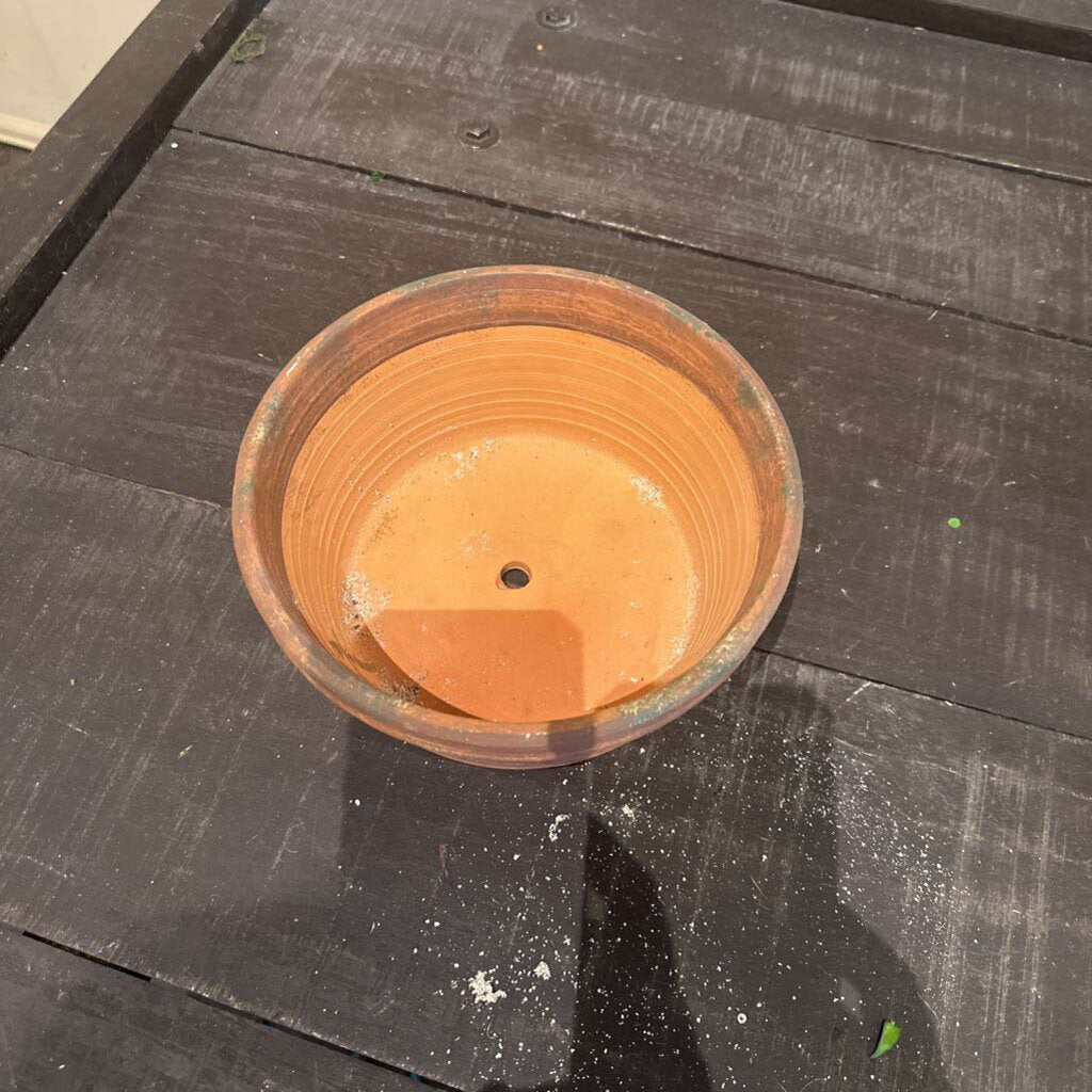 TERRA COTTA POT