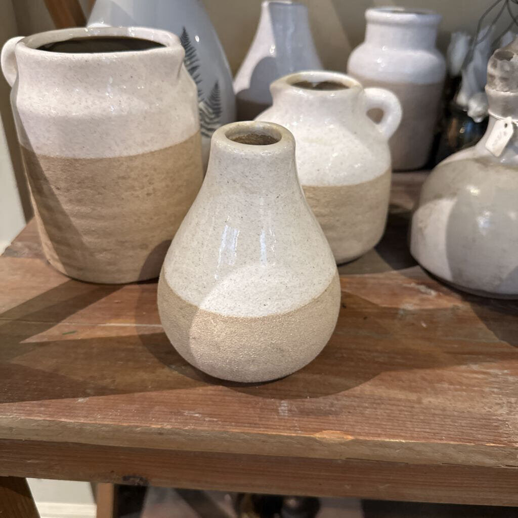 TWO TONE PITCHER VASE