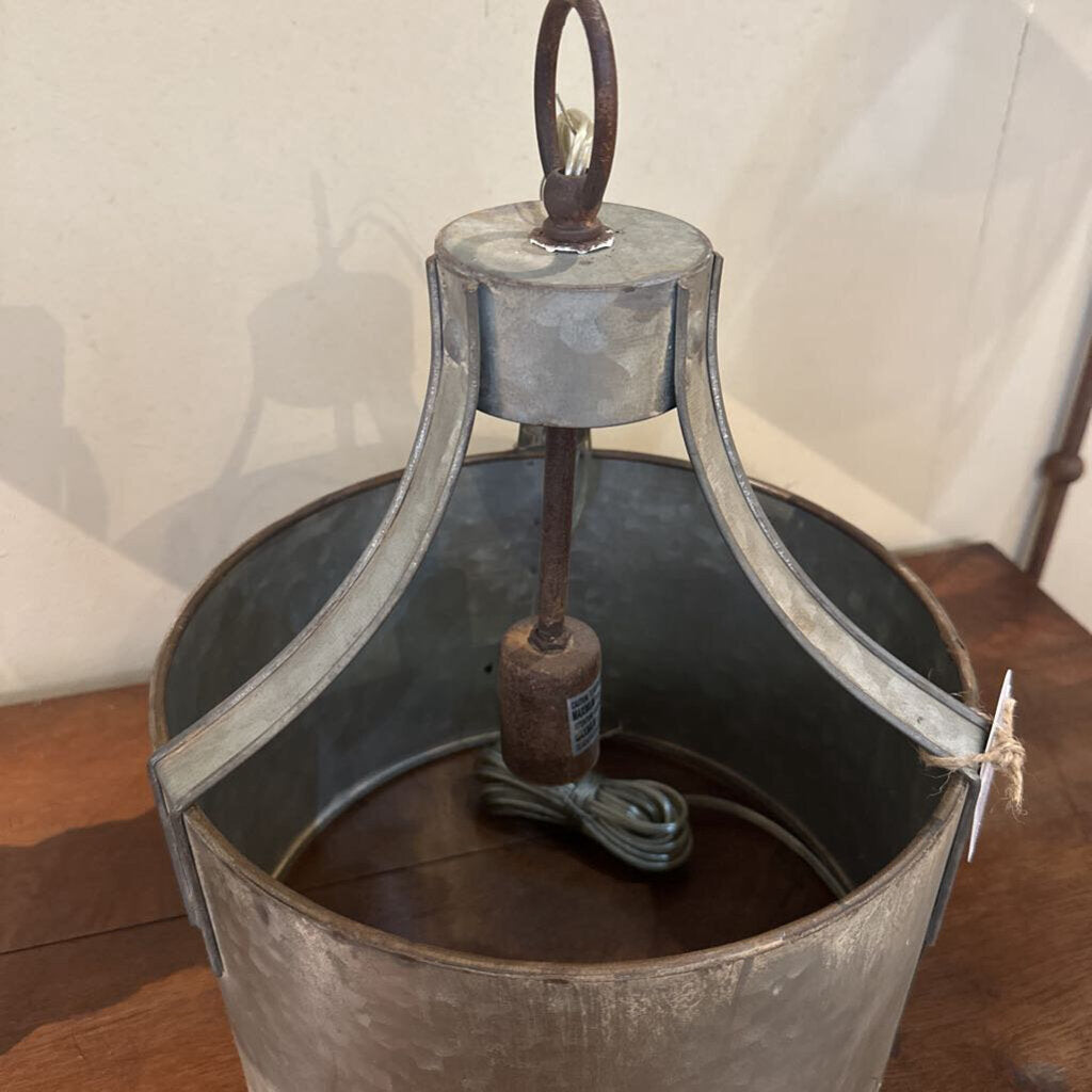 GALVANIZED METAL WIRED HANGING LIGHT