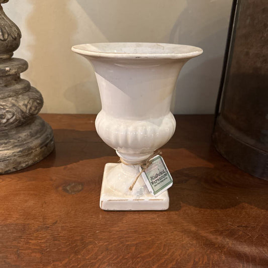 CERAMIC URN