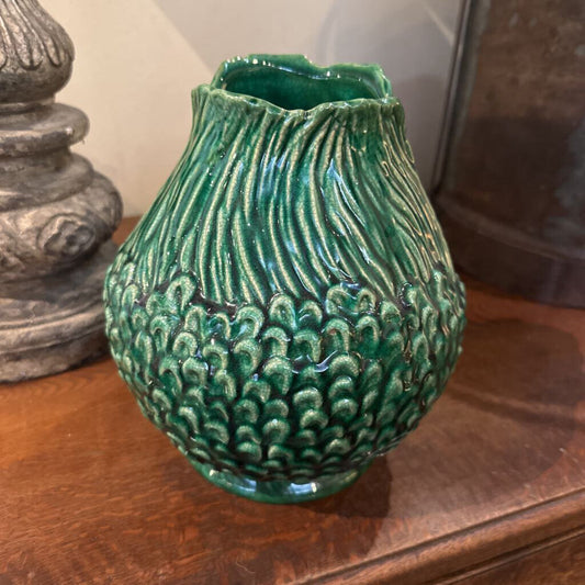 TEXTURED VASE