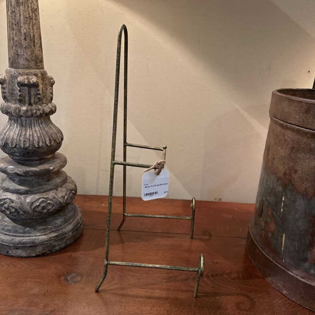 METAL PLATE HOLDER