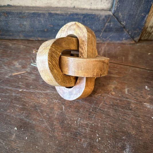 OVAL WOODEN KNOT