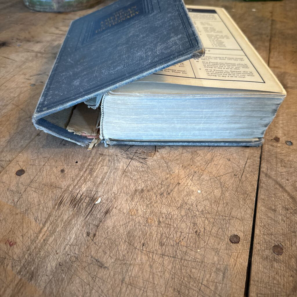 AMERICAN COLLEGE DICTIONARY, 1947