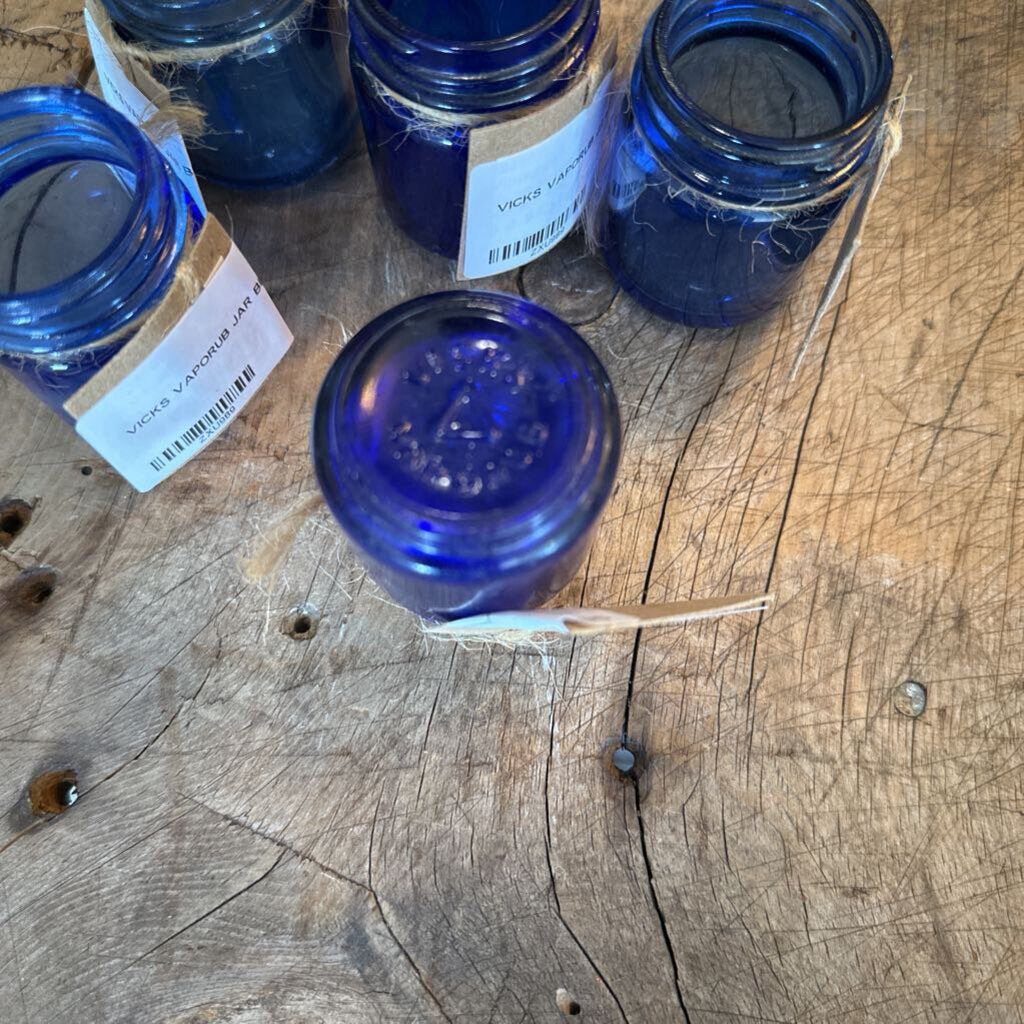 VICKS VAPORUB JAR