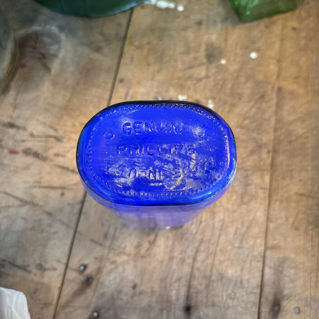 PHILLIPS MILK OF MAGNESIA BOTTLE