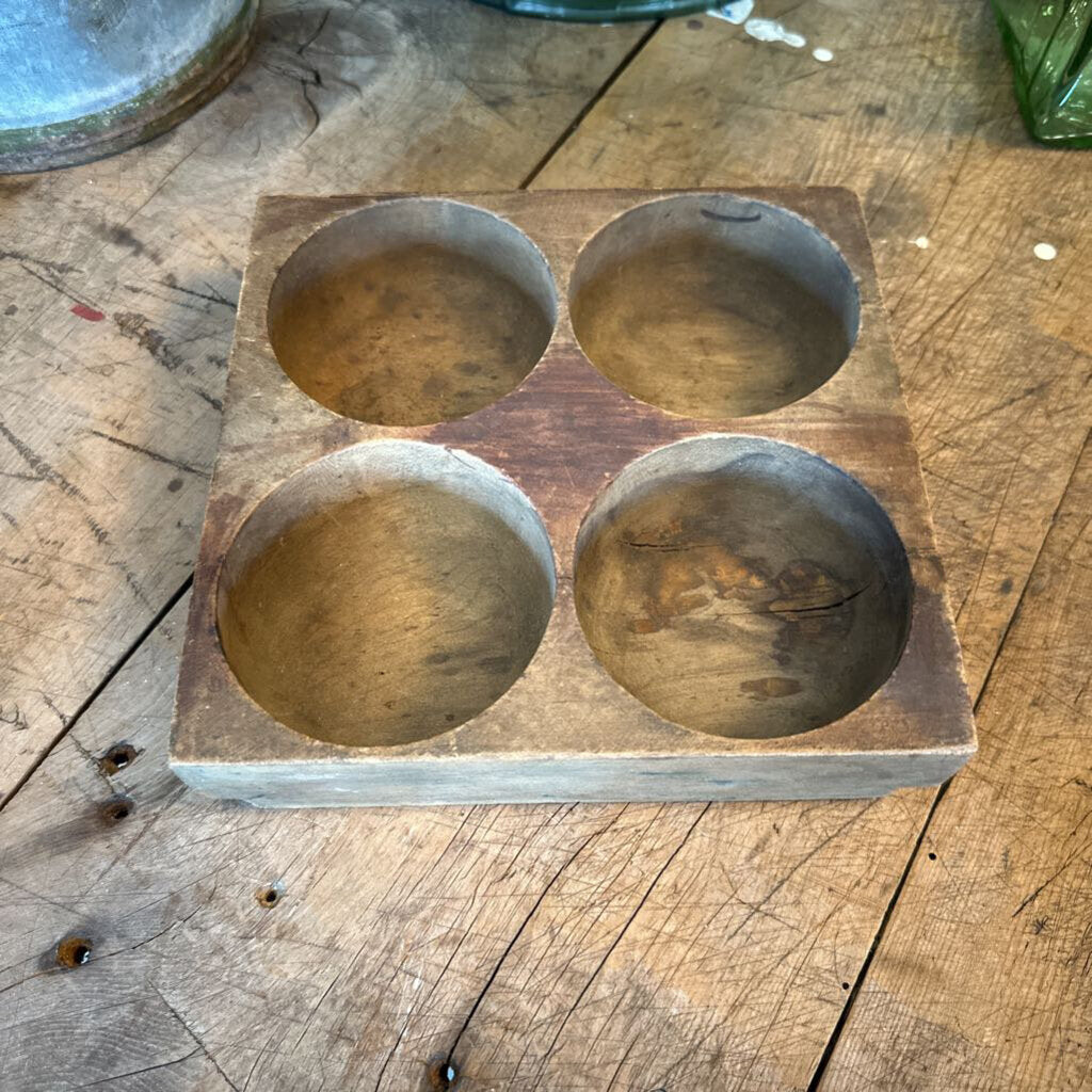 WOODEN CHANGE TRAY