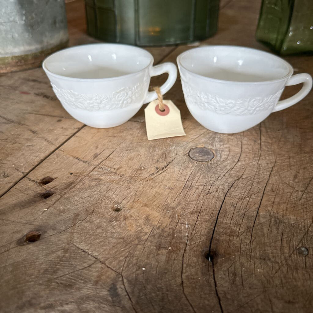 GRAVY BOAT