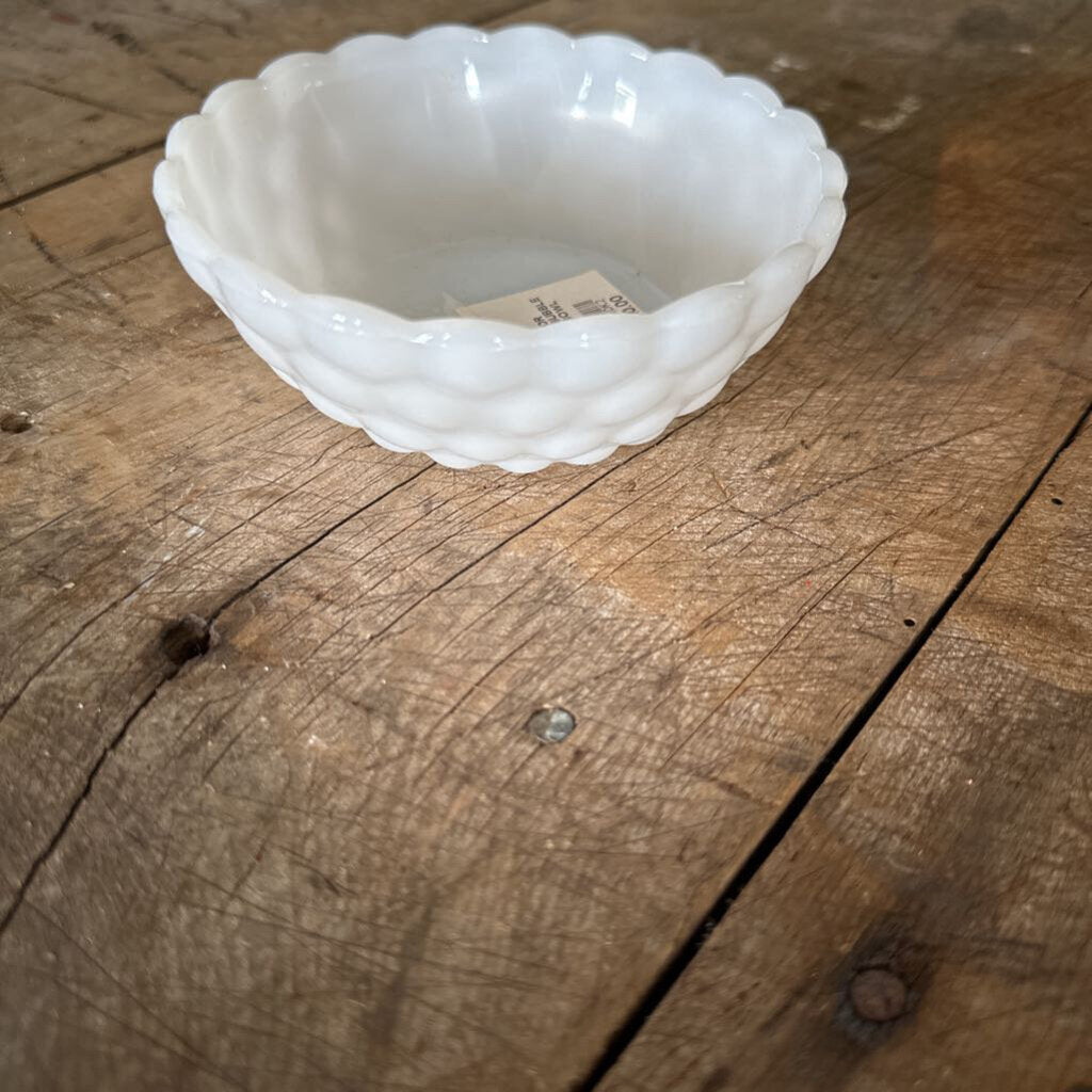 ANCHOR HOCKING BUBBLE BERRY BOWL