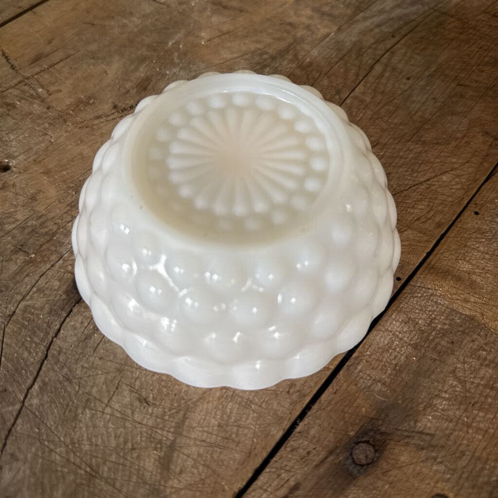 ANCHOR HOCKING BUBBLE BERRY BOWL