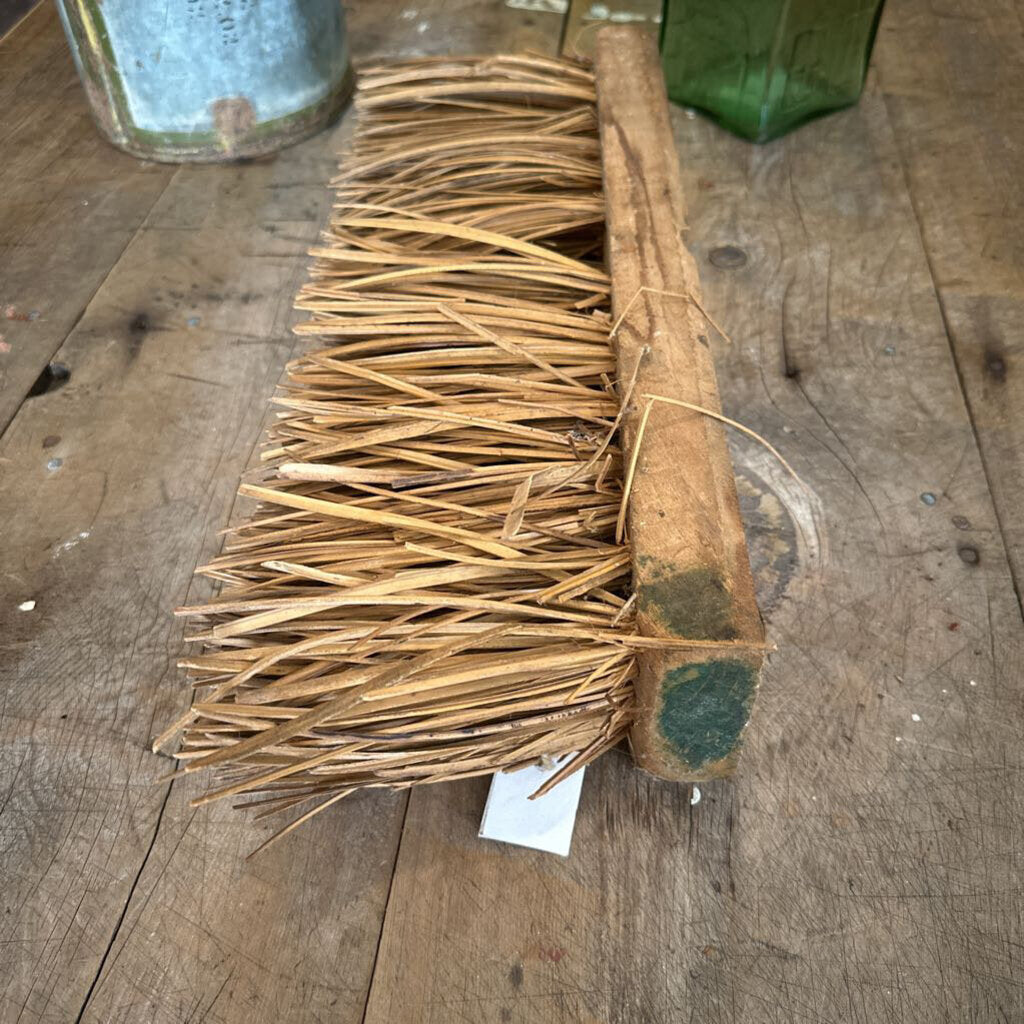 BROOM HEAD