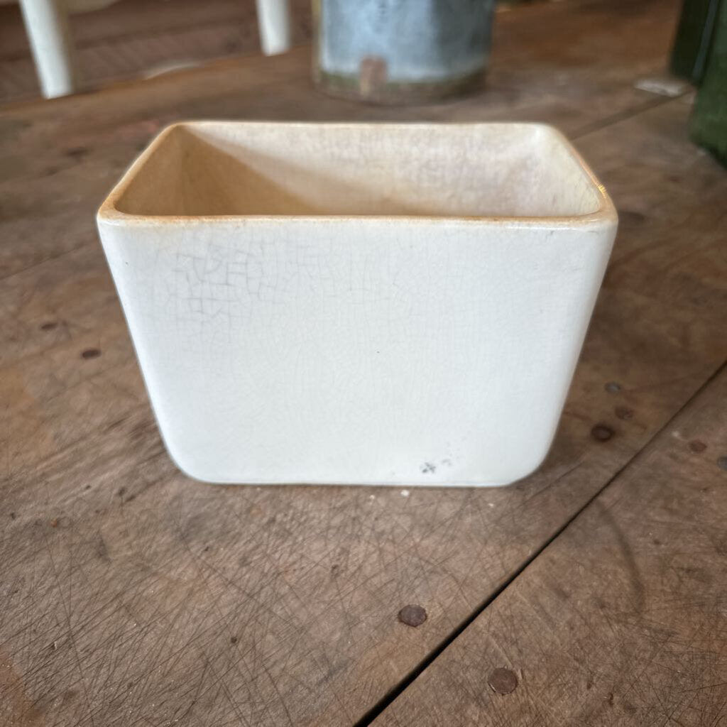 MCCOY PLANTER
