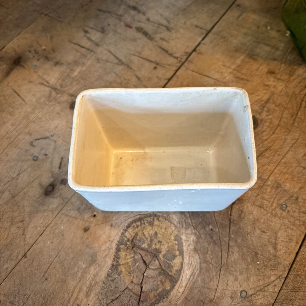 CERAMIC PLANTER