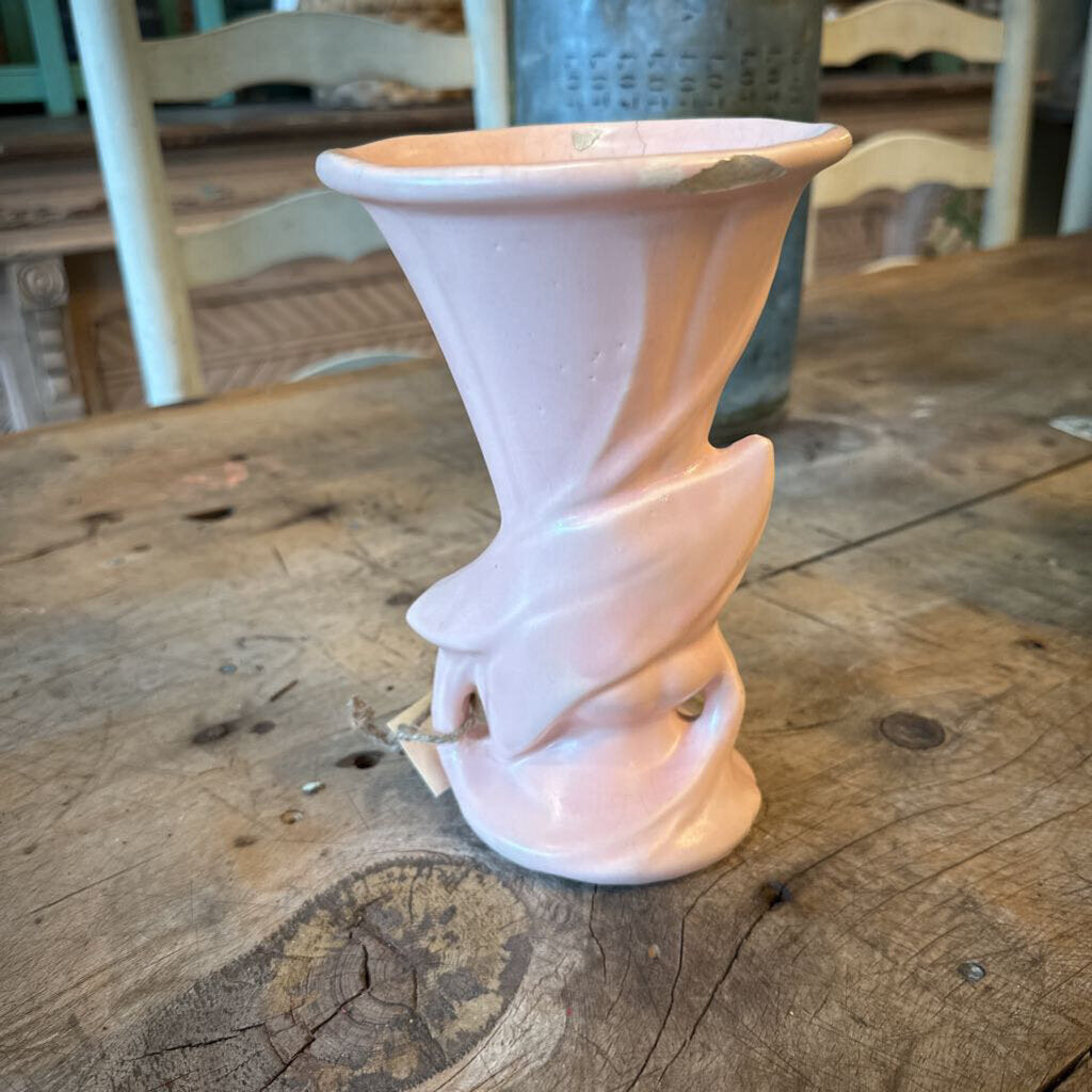 MCCOY ARROW LEAF VASE