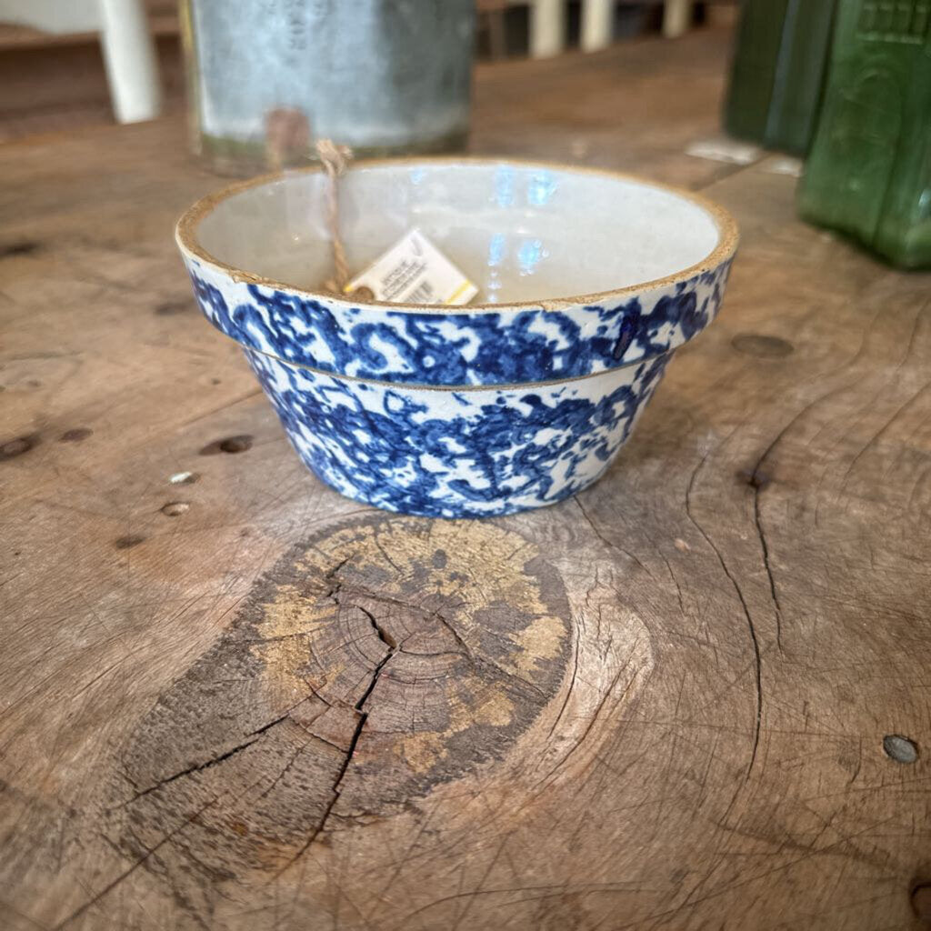 STONEWARE "SPONGEWARE" BOWL