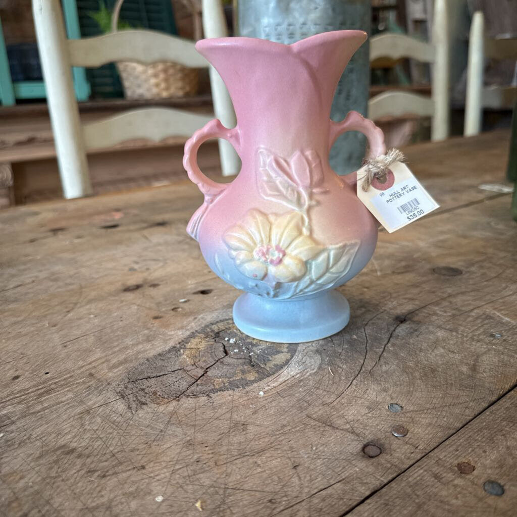 HULL ART POTTERY VASE