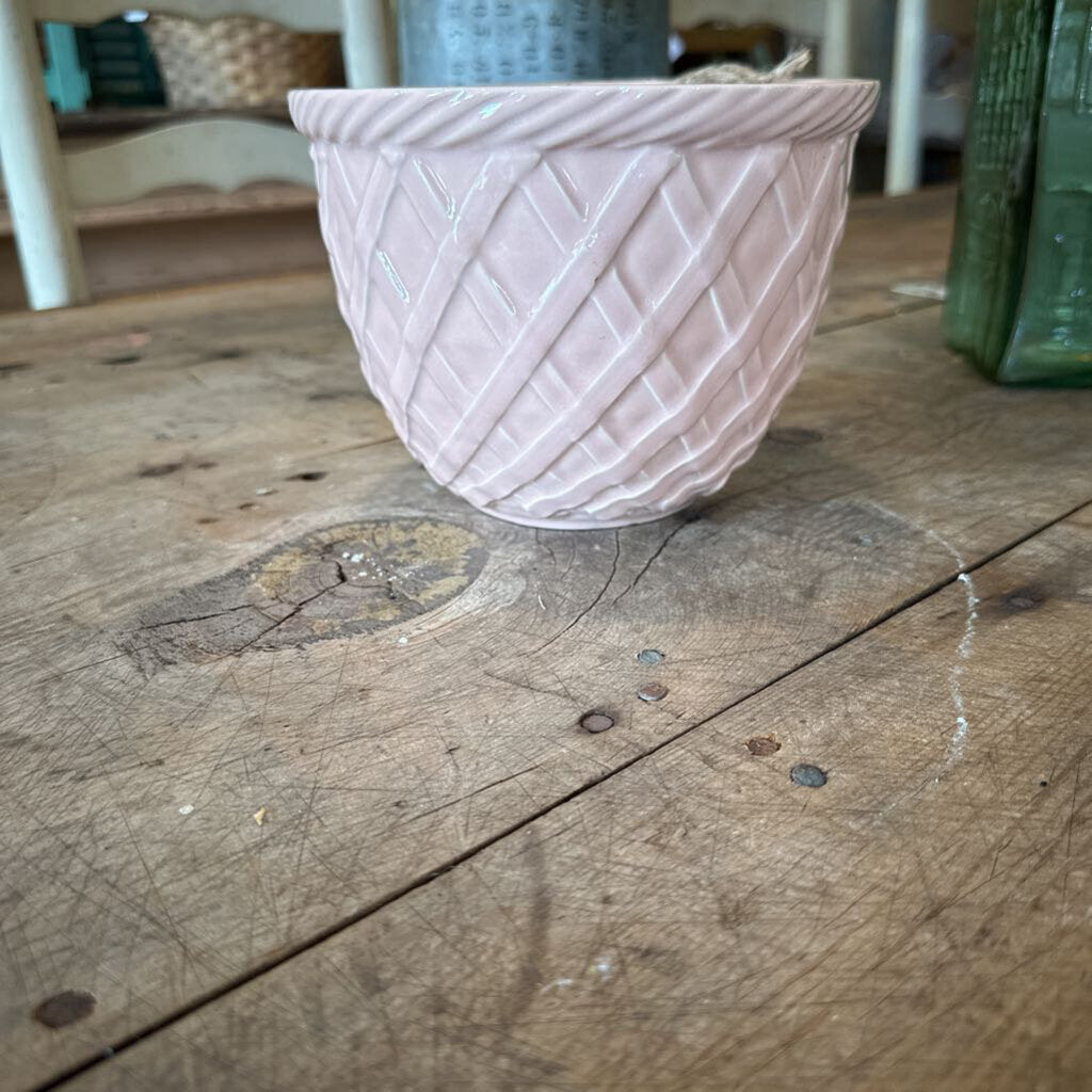 HAEGER BASKET WEAVE PLANTER
