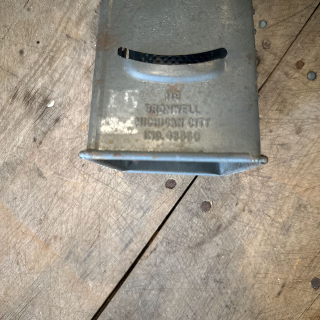 KITCHEN GRATER