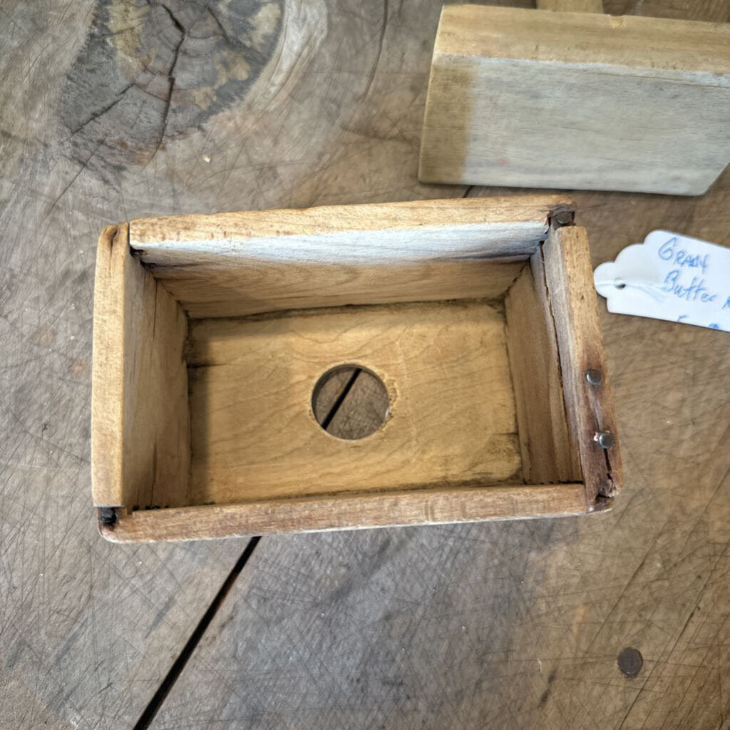 WOOD BUTTER MOLD
