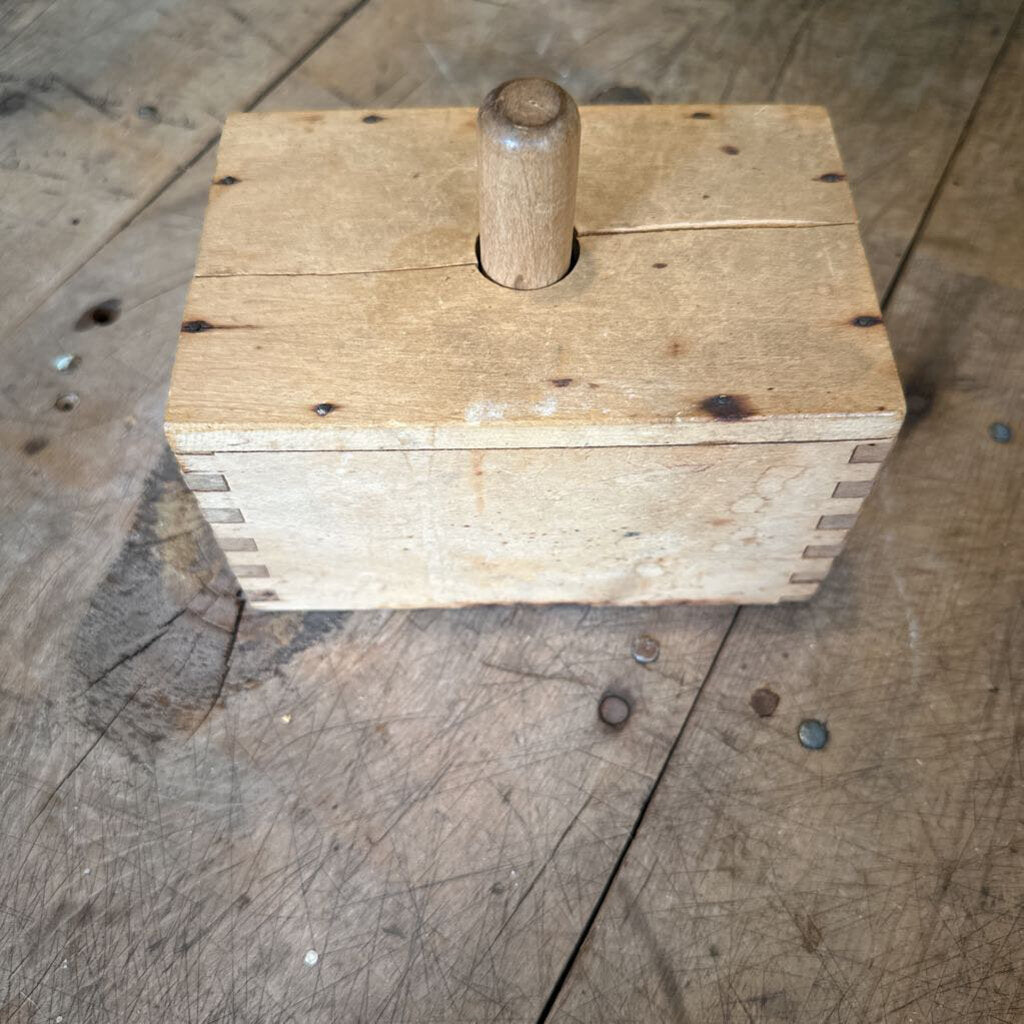 WOOD BUTTER MOLD