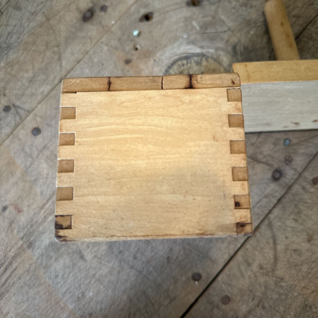 WOOD BUTTER MOLD