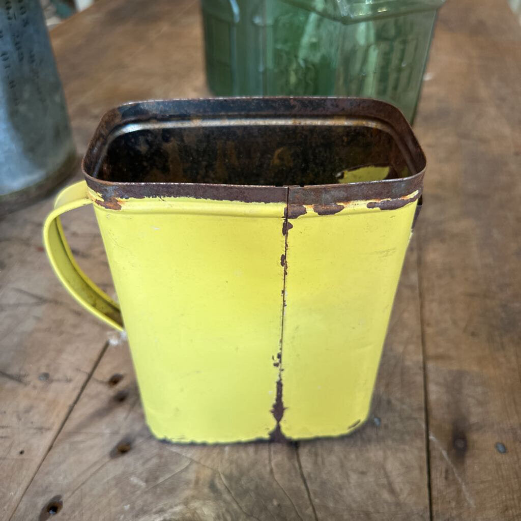 METAL FLOUR CONTAINER