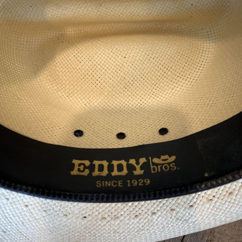 LADIES STRAW COWBOY HAT WITH FEATHER BAND