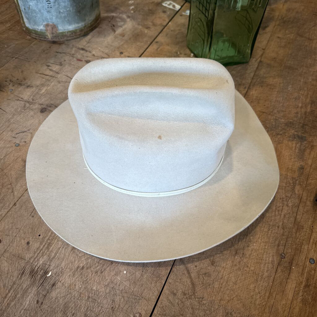 RESISTOL BEAVER COWBOY HAT
