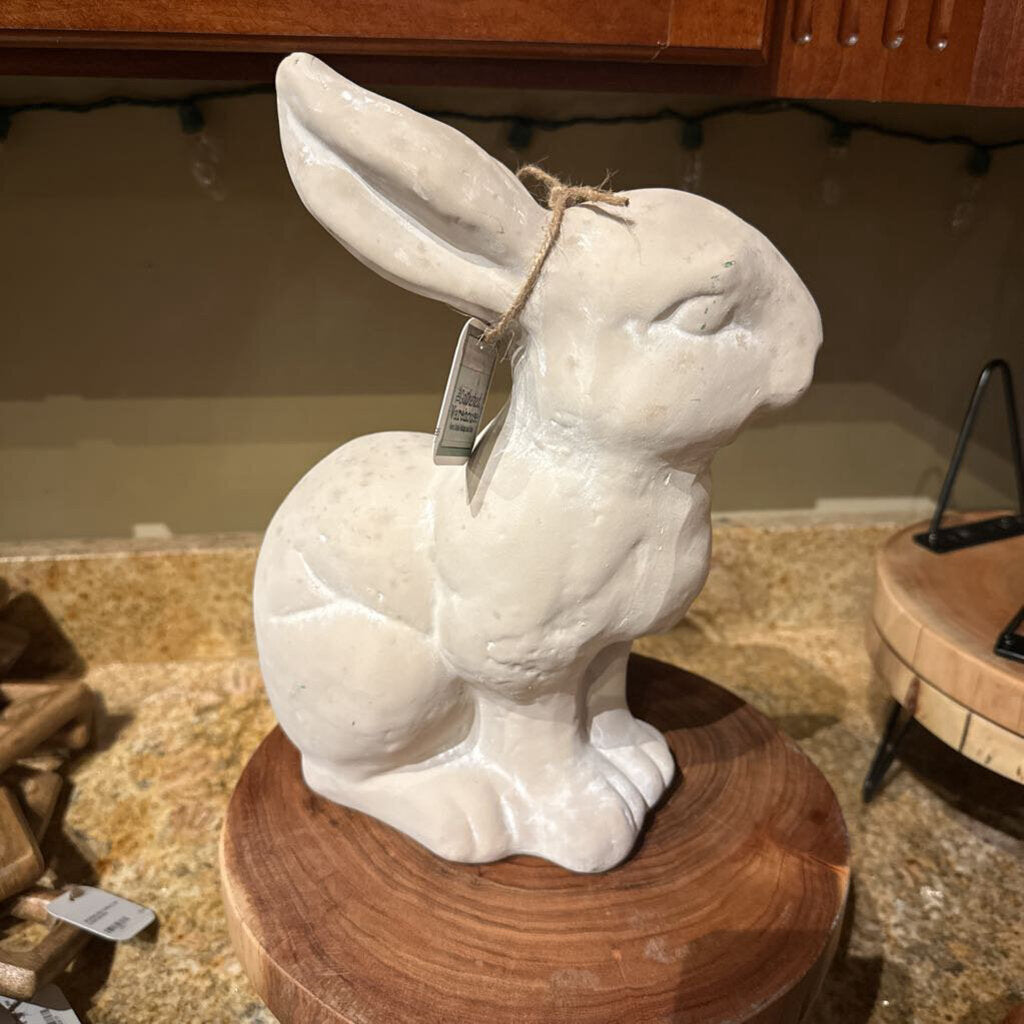 RESIN BUNNY