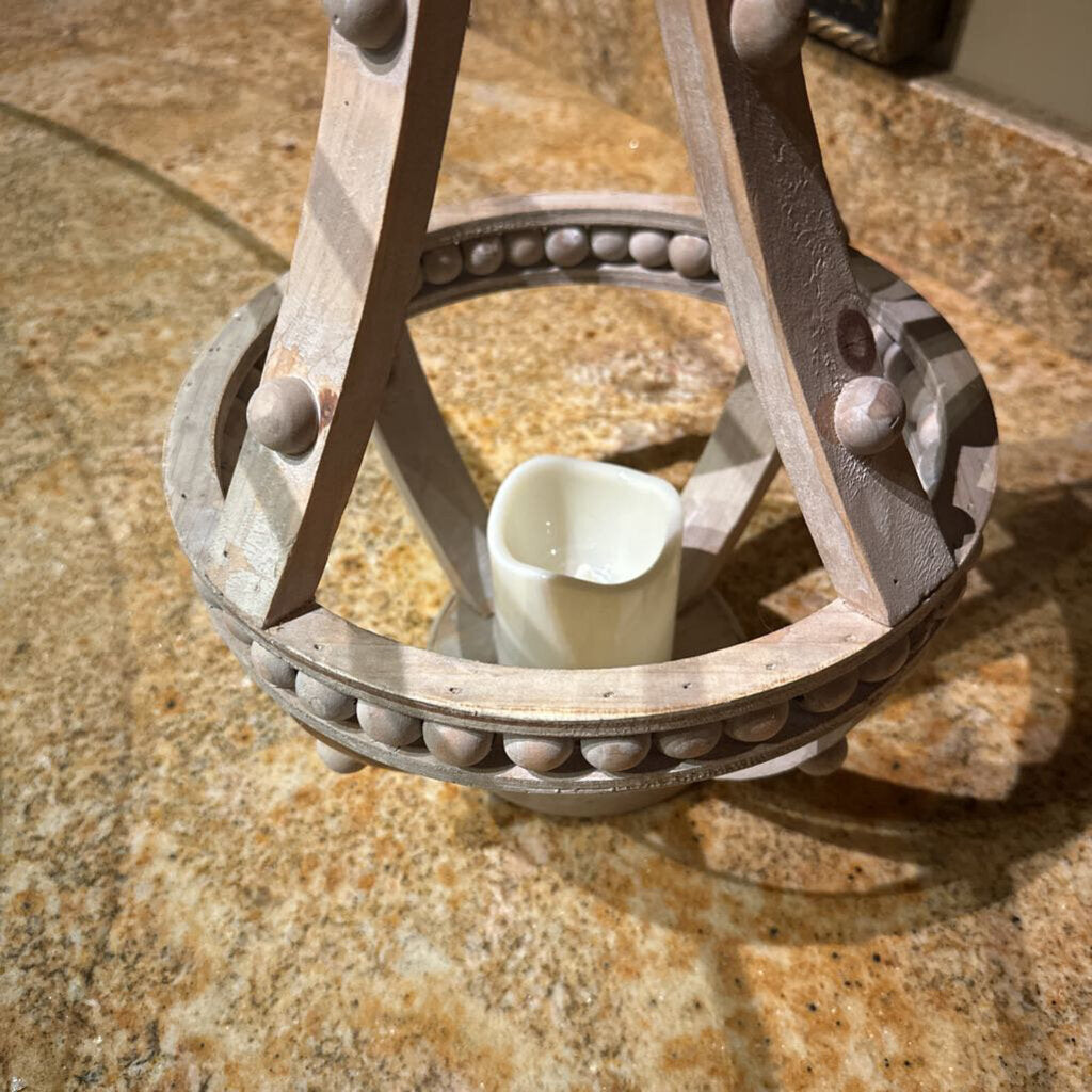 WOODEN LANTERN WITH FIXED FLAMLESS CANDLE