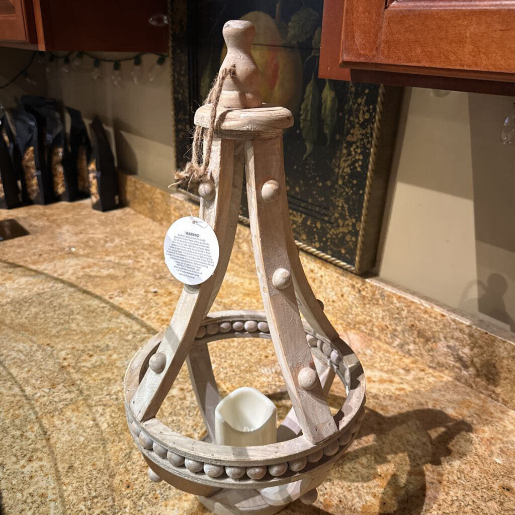 WOODEN LANTERN WITH FIXED FLAMLESS CANDLE