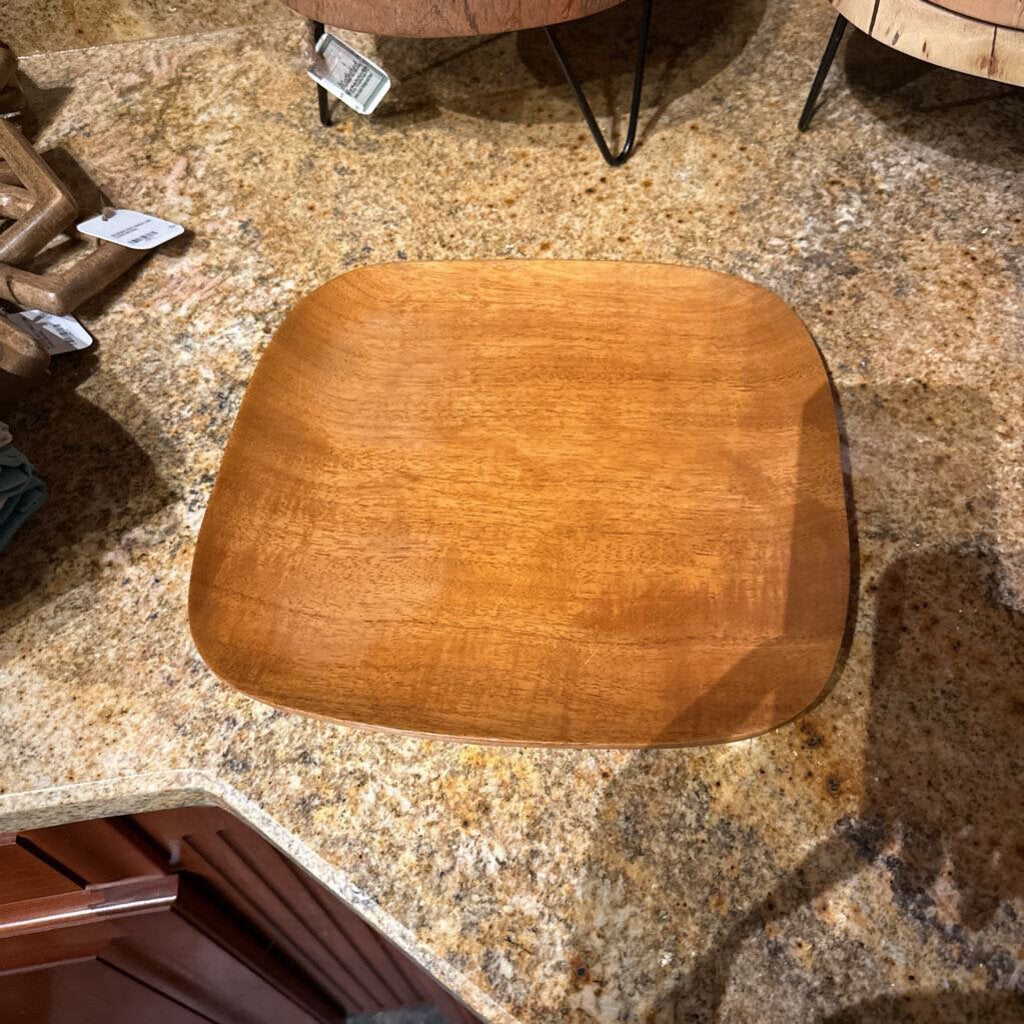 VINTAGE WOODEN PLATE