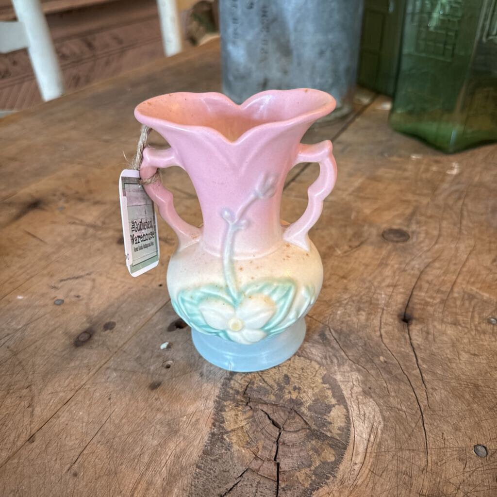 HULL POTTERY VASE WITH HANDLES