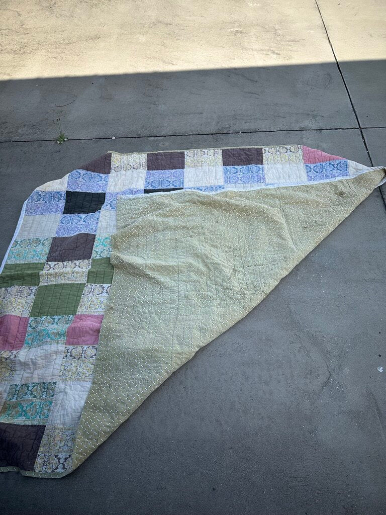 HANDMADE QUILTS