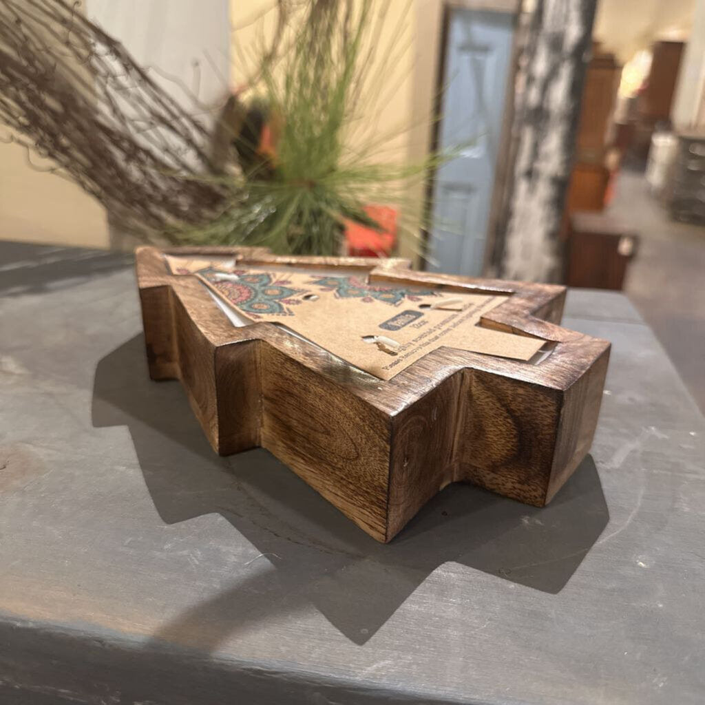 WOODEN CHRISTMAS TREE SHAPED CANDLE