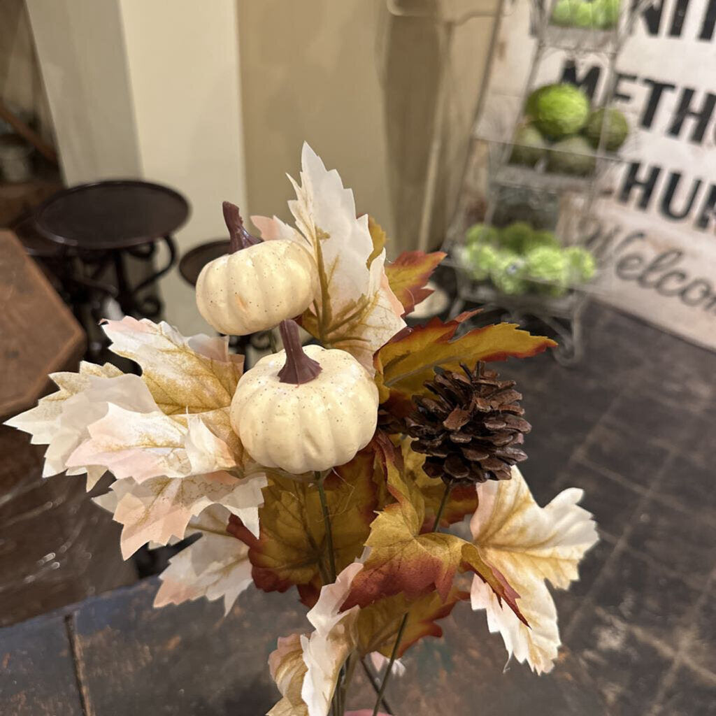 PUMPKIN AND PINE CONE STEM