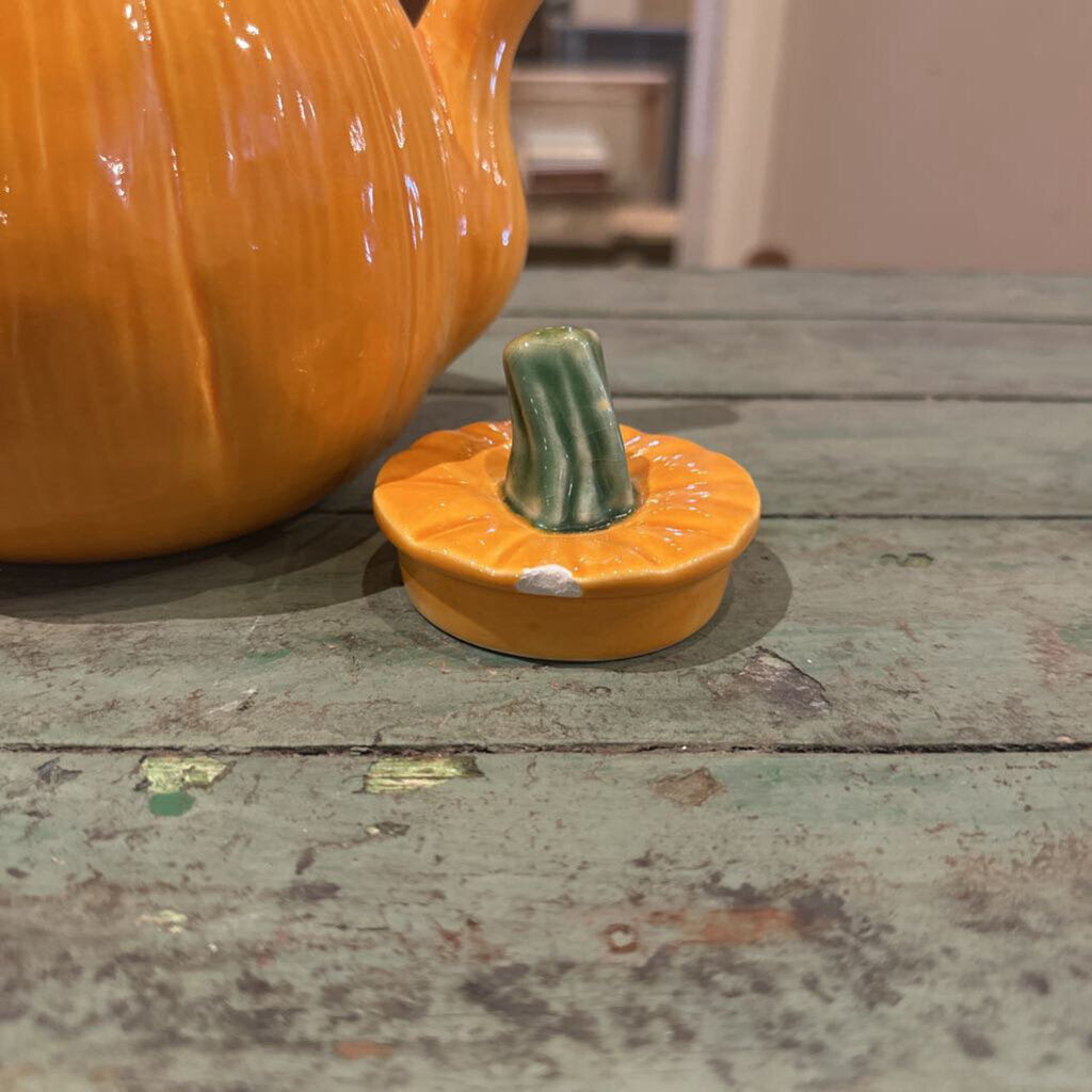 PUMPKIN TEAPOT