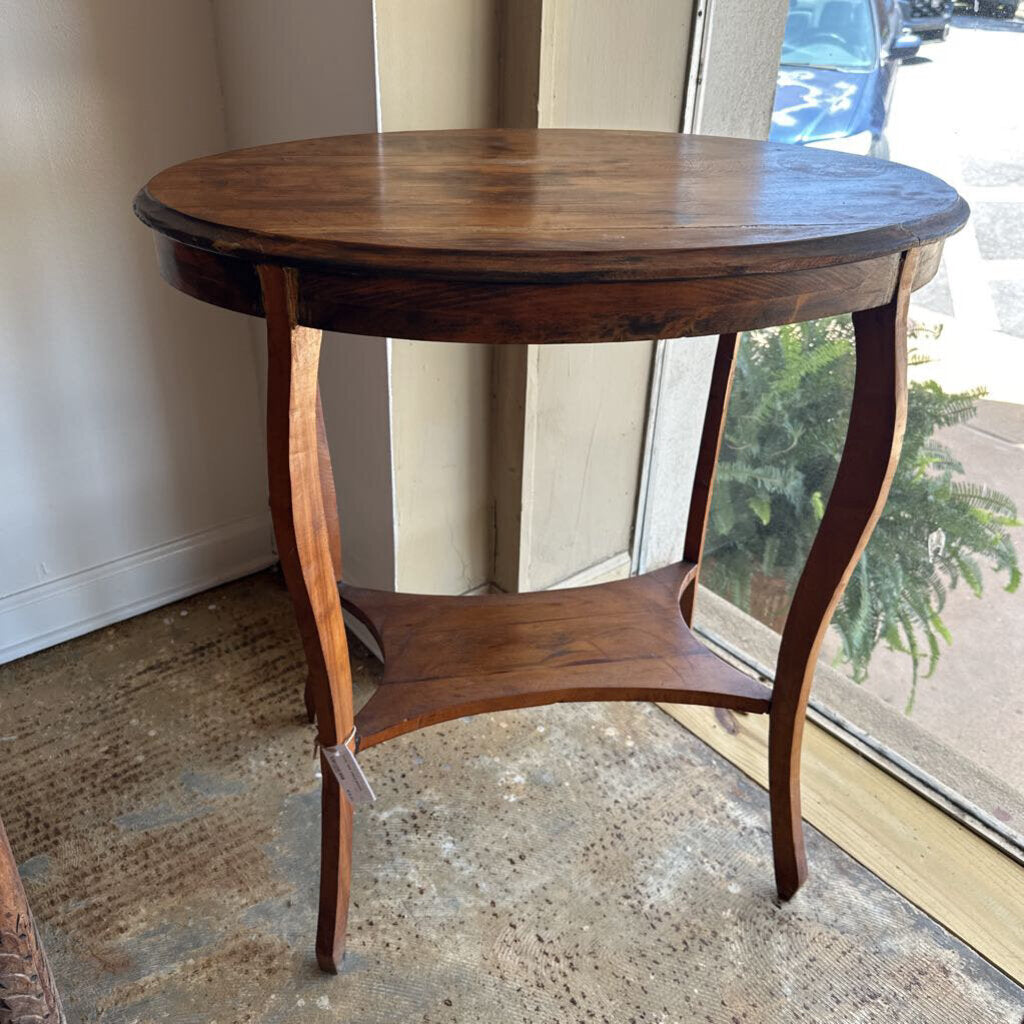 OVAL SIDE TABLE