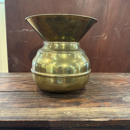 BRASS SPITTON