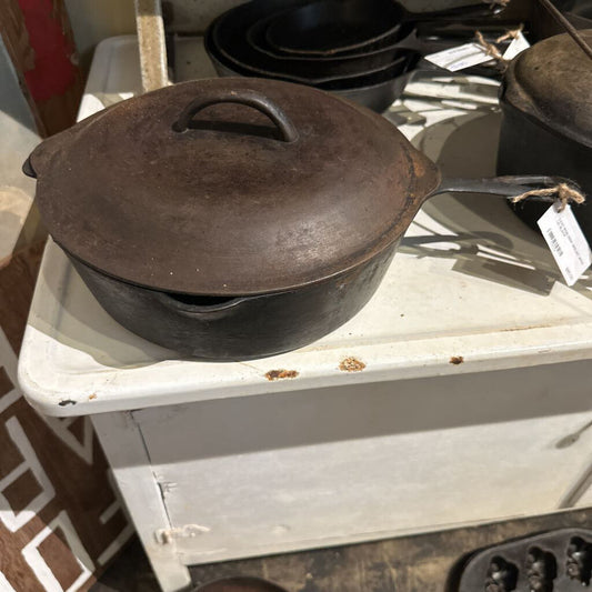 CAST IRON DEEP SKILLET WITH LID