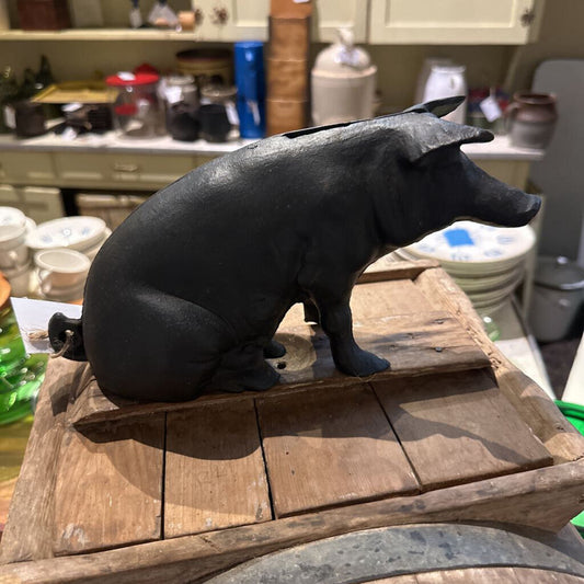 CAST IRON PIG BANK