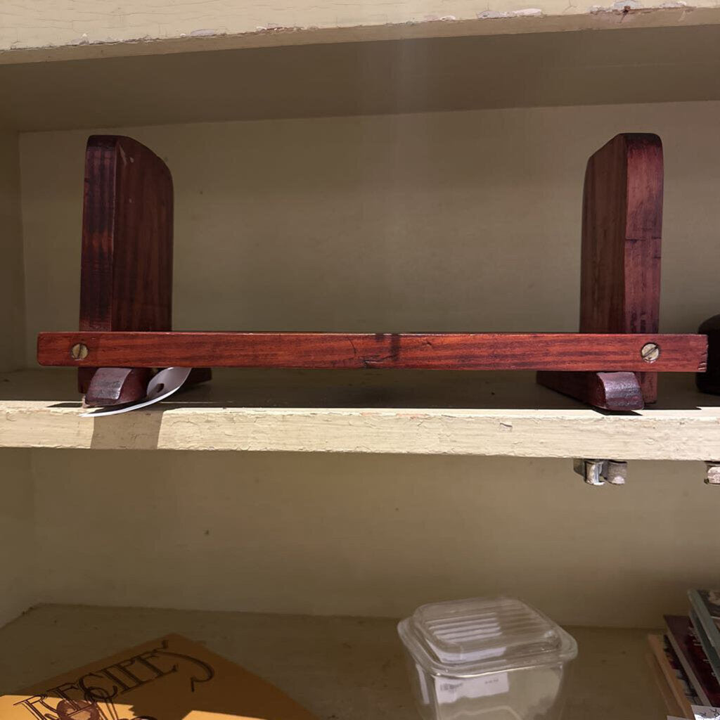 COOKBOOK HOLDER