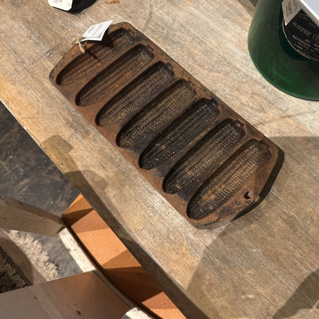CAST IRON CORN STICK PAN