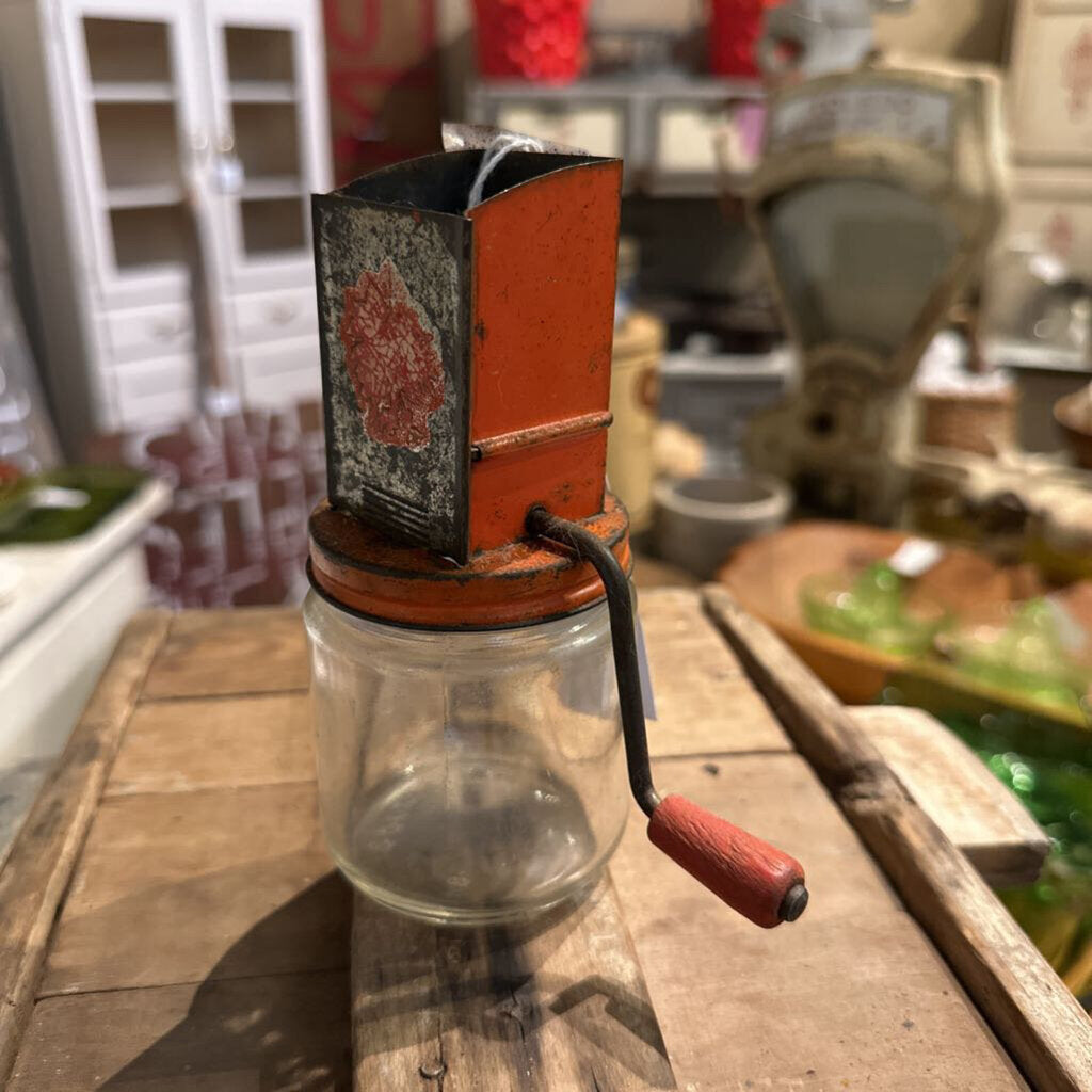 KITCHEN GRINDER