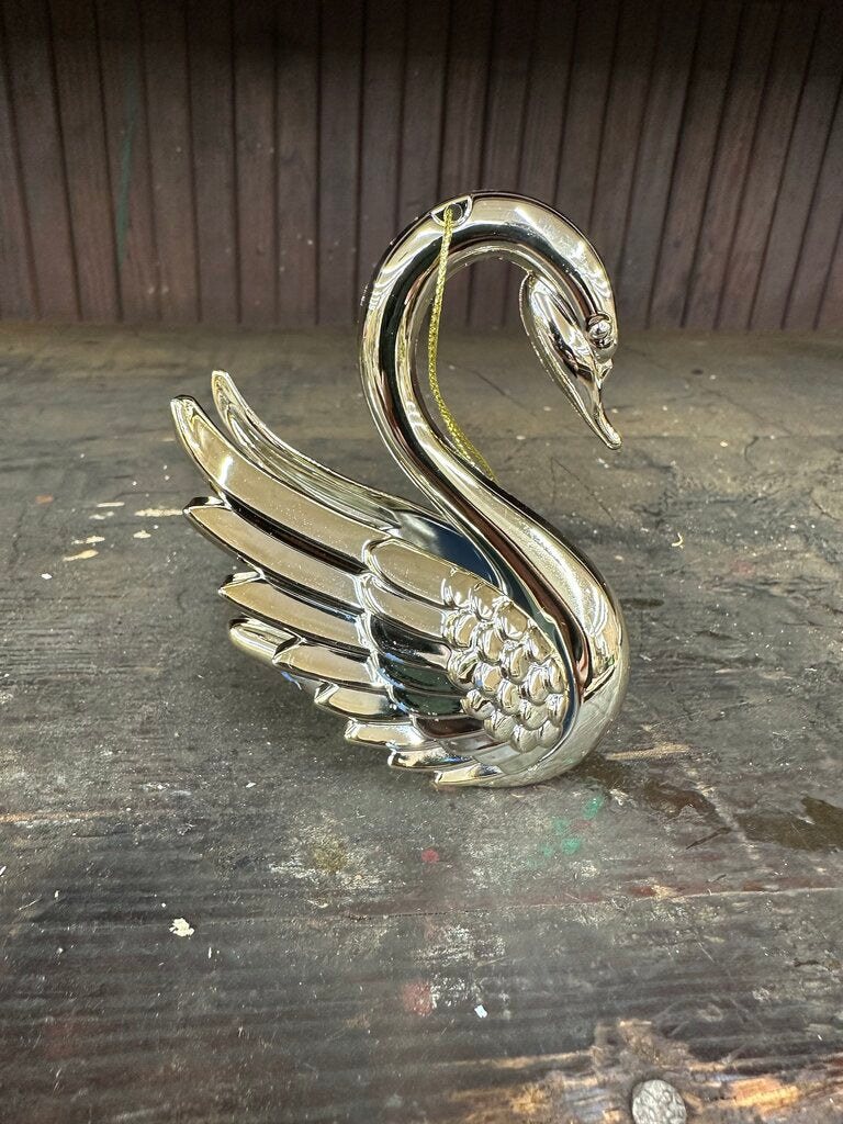 SWAN ORNAMENT