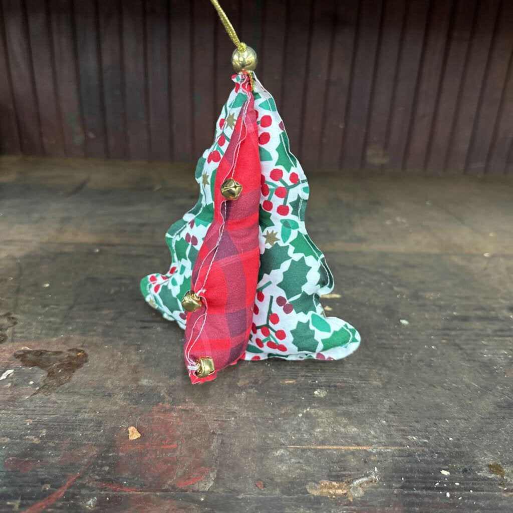 FABRIC CHRISTMAS TREE ORNAMENT