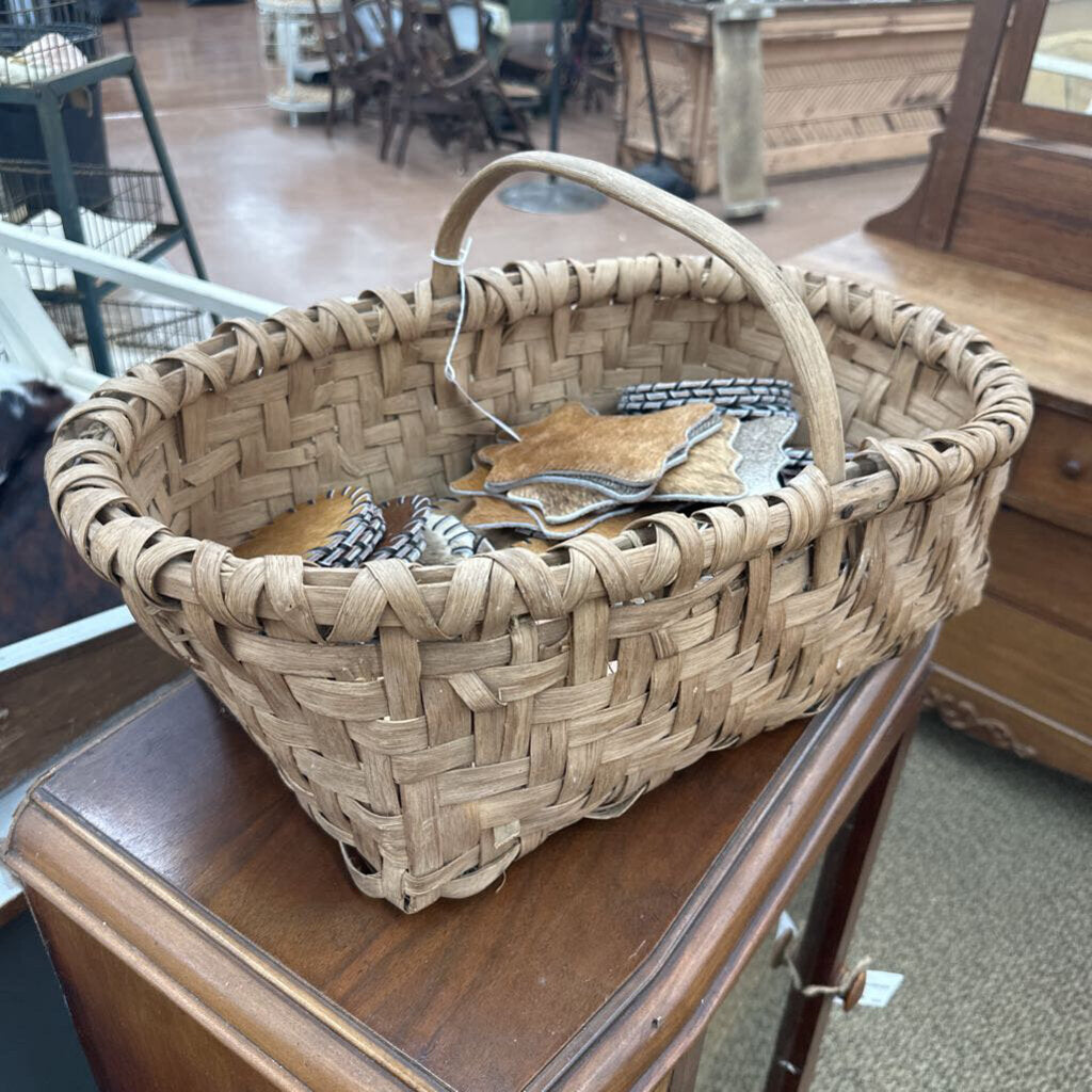ANTIQUE SPLIT OAK BASKET