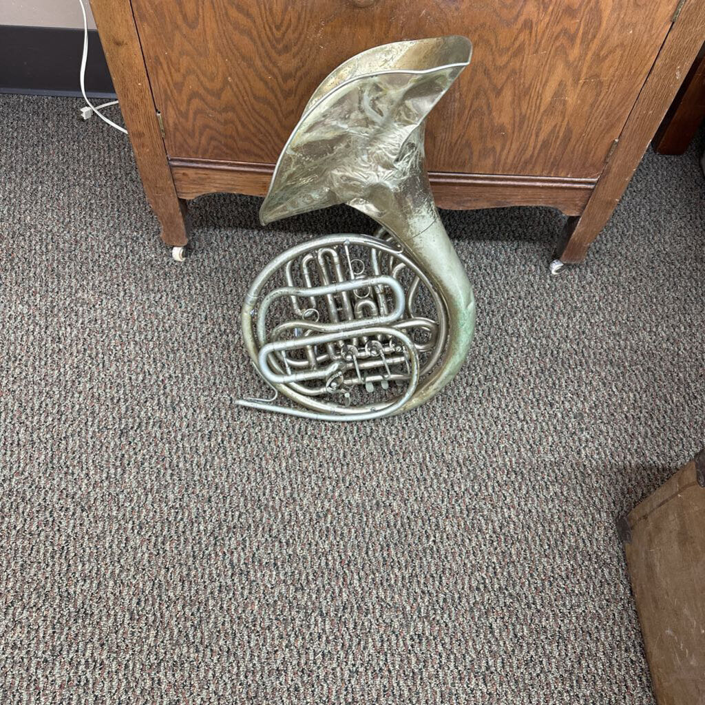 BRASS FRENCH HORN