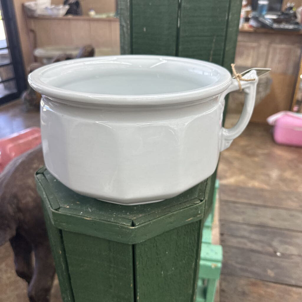 IRONSTONE CHAMBER POT