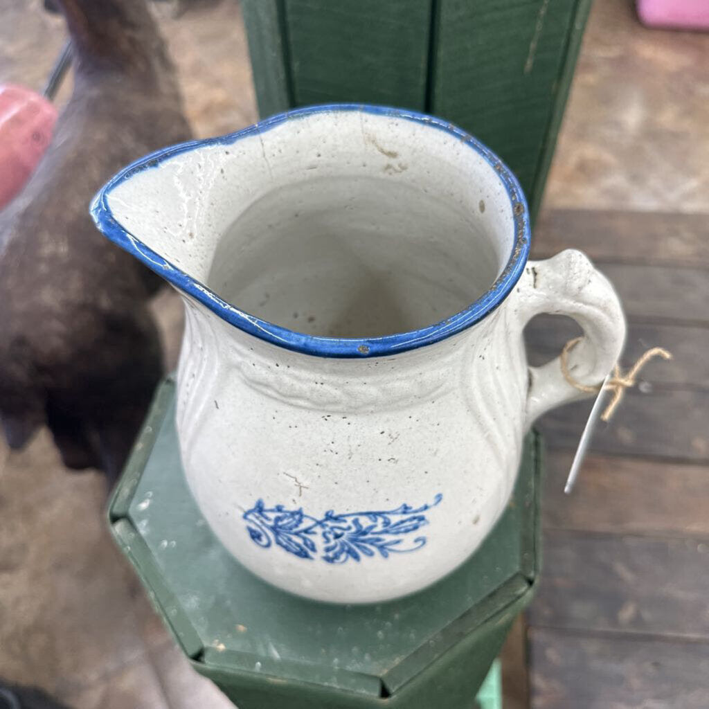 BRUSH MCCOY WILDFLOWER STENCILED PITCHER